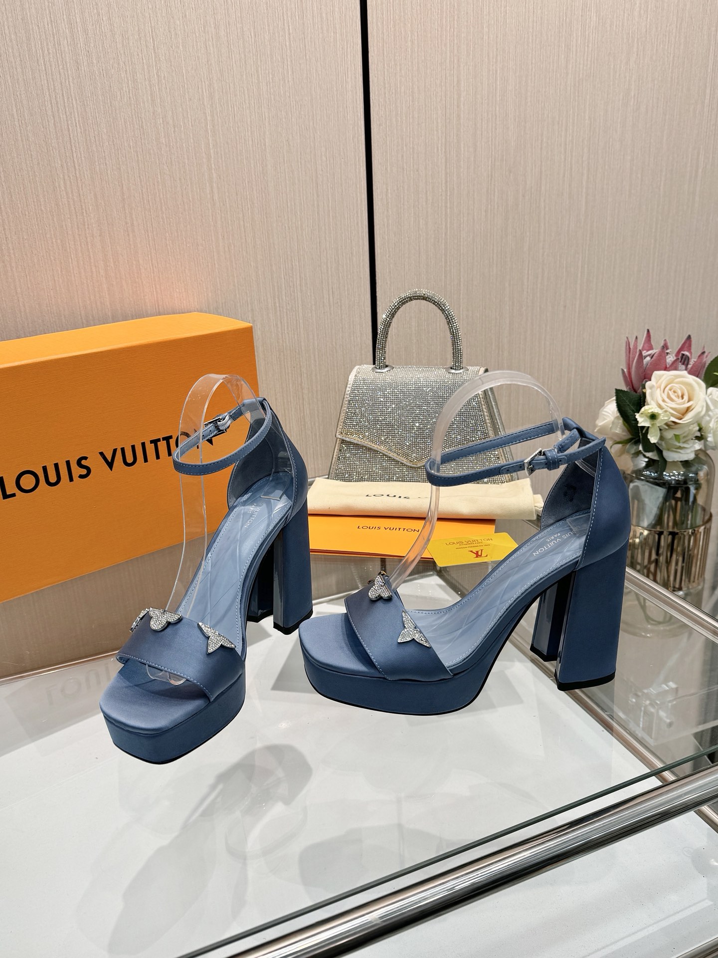Women's high heels